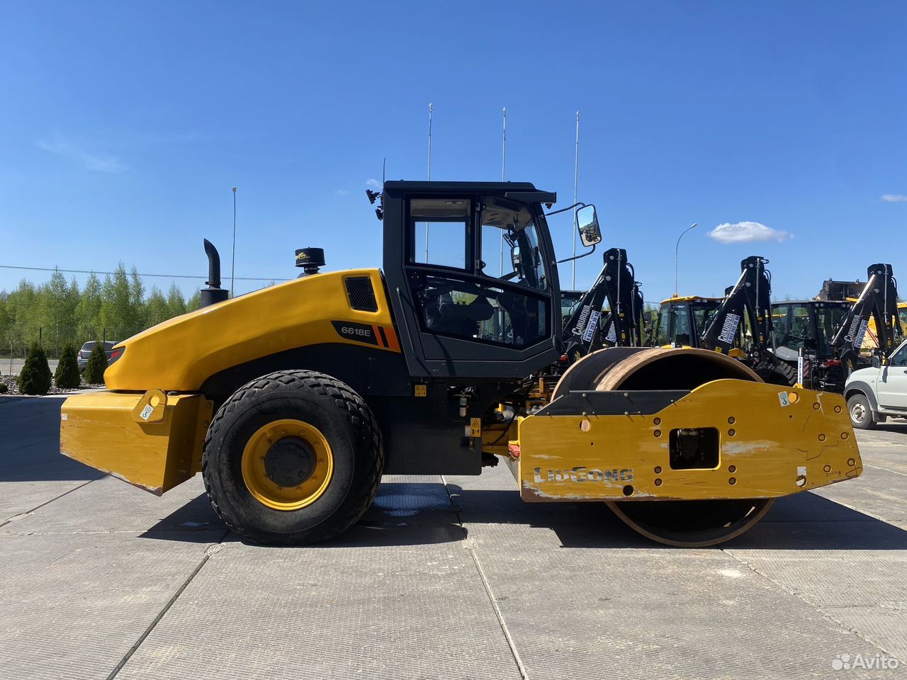 Дорожный каток LiuGong CLG6618E, 2022